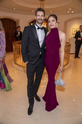 ABB PRESSEBALL- Danielle Bezaire und Arne Friedrich Freundin beim tanzen zu Gast auf dem 73.Bundespresseball im Hotel Adlon Kempinski am 17.04.2026 in Berlin