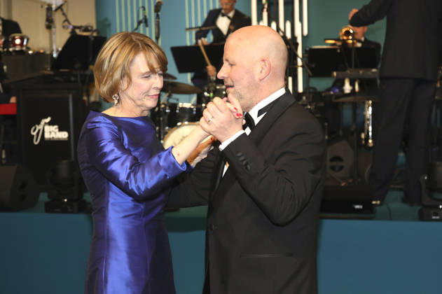 Elke Büdenbender und Mathis Feldhoff beim 73. Bundespresseball 2026 im Hotel Adlon Kempinski. Berlin, 17.04.2026