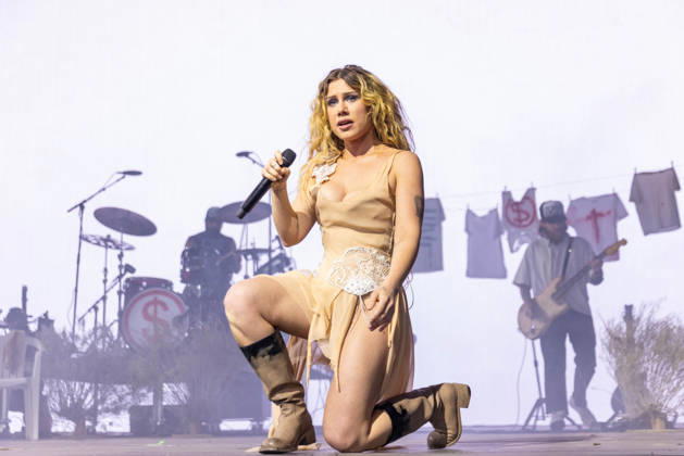 April 17, 2026, Indio, California, U.S: Singer SLAYYYTER (CATHERINE GRACE GARNER) during Coachella Valley Music and Arts Festival at Empire Polo Club in Indio, California Indio U.S  - ZUMAs135 20260417_zap_s135_006 Copyright: xDanielxDeSloverx
