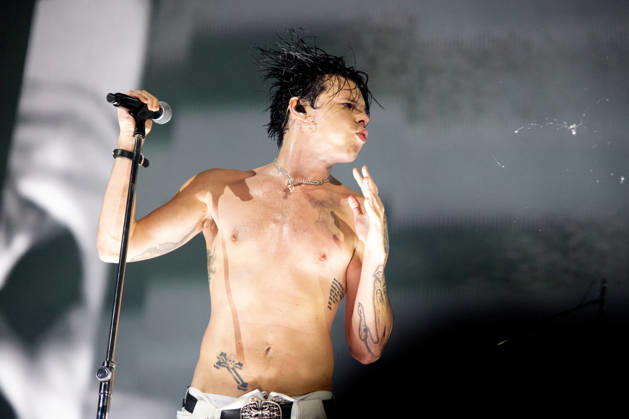 Yungblud live at First Direct Bank Arena, Leeds, UK, 17 April 2026. Yungblud performing live at First Direct Bank Arena, Leeds, UK, 17 April 2026., Credit:Hels MIllington Avalon  Copyright: xHelsxMIllingtonx xAvalonx 1092428756