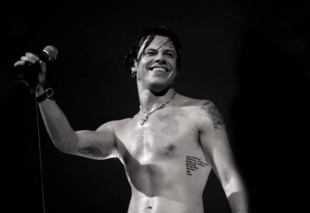 Yungblud live at First Direct Bank Arena, Leeds, UK, 17 April 2026. Yungblud performing live at First Direct Bank Arena, Leeds, UK, 17 April 2026., Credit:Hels MIllington Avalon  Copyright: xHelsxMIllingtonx xAvalonx 1092428795