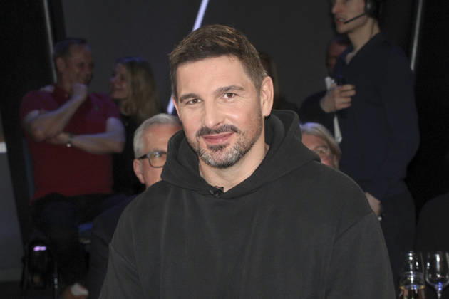 ABB TALKSHOW- Schauspieler Benjamin Piwko zu Gast in der NDR Talkshow , aus dem NDR 3 Studio am 17.04.2026 in Hamburg