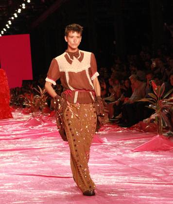 RECORD DATE NOT STATED Izabela Capeto s fashion show at Rio Fashion Week 2026. Rio de Janeiro (RJ), 04 18 2026 - Fashion Show Brand Izabela Capeto RJ - Fashion show of the Izabela Capeto brand during Rio de Janeiro Fashion Week (RIOFW), the event takes place at Pier Maua in the city of Rio de Janeiro, this Saturday, April 18, 2026.(Foto: Onofre Veras Thenews2 imago images) Izabela Capeto s fashion show at Rio Fashion Week 2026.  Copyright: xonofrexverasx