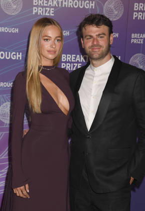 SANTA MONICA, CA - APRIL 18: Jessica Serfaty and Alex Pall at the 12th Breakthrough Prize Ceremony on April 18, 2026 at Barker Hangar in Santa Monica, California. Copyright: xJeffreyxMayer MediaPunchx