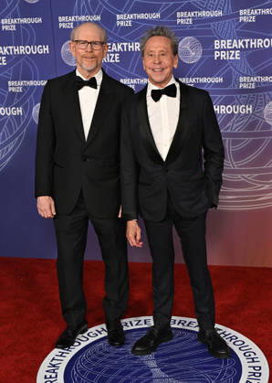 2026 Breakthrough Prize Ceremony Ron Howard and Brian Grazer arriving to the 12th Breakthrough Prize Ceremony held at Barker Hangar on April 18, 2026 in Santa Monica, CA. Santa Monica Barker Hangar California USA Copyright: xStarbuck xAFF-USA.COMx