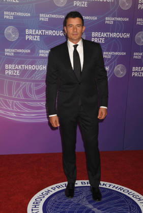 SANTA MONICA, CA - APRIL 18: Orlando Bloom at the 2026 Breakthrough Prize on April 18, 2026 at Barker Hangar in Santa Monica, California. Copyright: xJeffreyxMayer MediaPunchx