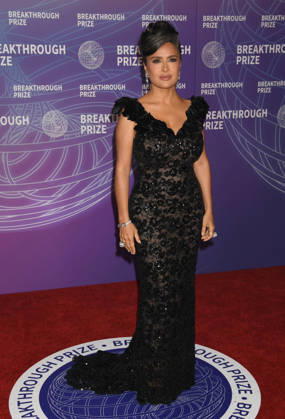 SANTA MONICA, CA - APRIL 18: Salma Hayek at the 2026 Breakthrough Prize on April 18, 2026 at Barker Hangar in Santa Monica, California. Copyright: xJeffreyxMayer MediaPunchx
