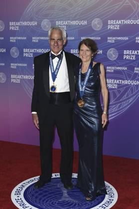 Albert Maguire, Jean Bennett at arrivals for 12th Breakthrough Prize Ceremony - Part 2, Barker Hangar, Santa Monica, CA, April 18, 2026. Photo By: Elizabeth Goodenough Everett Collection 12th Breakthrough Prize Ceremony - Part 2 PUBLICATIONXNOTxINxCANxCHNxFRAxITAxJPNxNORxPOLxRUSxESPxUKxUSA