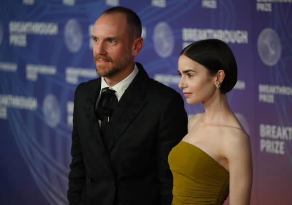 Breakthrough Prize Ceremony Red Carpet 2026 SANTA MONICA, CA - APRIL 18: Lily Collins and her husband Charlie McDowell attend the 12th Annual Breakthrough Prize Awards and Ceremony at Barker Hangar in Santa Monica of Los Angeles, California, United States on April 18, 2026. Tayfun Coskun Anadolu California United States. Editorial use only. Please get in touch for any other usage.  Copyright: x2026xAnadoluxTayfunxCoskunx