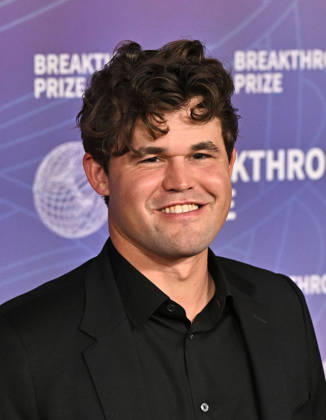2026 Breakthrough Prize Ceremony Magnus Carlsen arriving to the 12th Breakthrough Prize Ceremony held at Barker Hangar on April 18, 2026 in Santa Monica, CA. Santa Monica Barker Hangar California USA Copyright: xStarbuck xAFF-USA.COMx