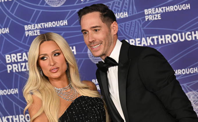 2026 Breakthrough Prize Ceremony Paris Hilton and Carter Milliken Reum arriving to the 12th Breakthrough Prize Ceremony held at Barker Hangar on April 18, 2026 in Santa Monica, CA. Santa Monica Barker Hangar California USA Copyright: xStarbuck xAFF-USA.COMx