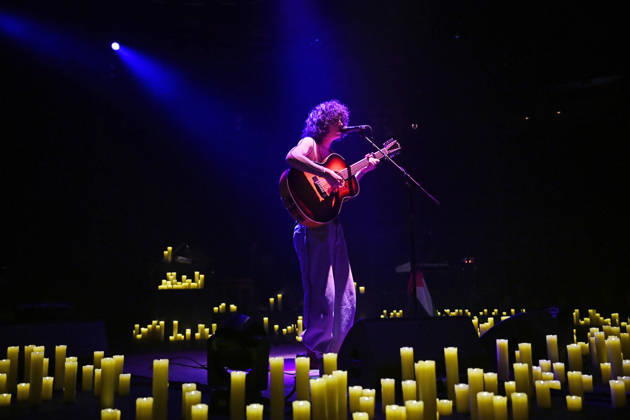 Jacob Alon performing at Roundhouse in London LONDON, ENGLAND - APRIL 18: Jacob Alon performing at Roundhouse, Chalk Farm on April 18, 2026 in London, England. CAP MAR MAR Great Britain Copyright: xMartinxHarris CapitalxPicturesx