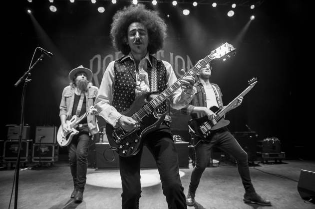 Robert Jon & The Wreck at Shepherds Bush Empire 18 04 26 American five-piece blues rock and Southern rock band from California, Robert Jon & The Wreck perform at O2 Shepherds Bush Empire in London on 18th April 2026. Image converted to black and white. Robert Jon Burrison Lead vocals, guitar Andrew Espantman Drums, backing vocals Warren Murrel Bass guitar Henry James (Schneekluth) Lead guitar, vocals Jake Abernathie Keyboards, Credit:Zoran Veselinovic Avalon UK, London, O2 Shepherds Bush Empire  Copyright: xZoranxVeselinovicx xAvalonx 1092669363