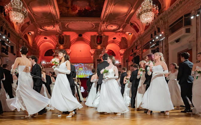 20260418 19. DAC Dancer against Cancer Ball WIEN, OESTERREICH - 18. APRIL: Eroeffnungskomitee der Tanzschule Rueff des 19. DaC Dancer against Cancer Galaballs in der Wiener Hofburg am 18. April 2026 in Wien, Oesterreich. 260418_SEPA_17_125 Copyright: xIsabellexOuvrardx SEPAxMedia