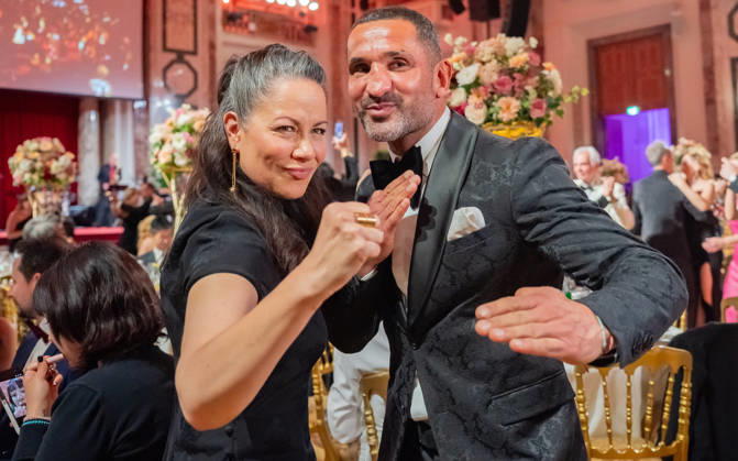 20260418 19. DAC Dancer against Cancer Ball WIEN, OESTERREICH - 18. APRIL: Martial-Arts-Ikone Bruce Lees Tochter, Schauspielerin, Bruce Lee Family Companies CEO, Vorsitzende des Verwaltungsrates der Bruce Lee Foundation und Stargast des Balls Shannon Lee und Welt- und Europameister Thaiboxer und Trainer bei der Team Merza Academy Kampfsport-Legende Fadi Merza waehrend des des 19. DaC Dancer against Cancer Galaballs in der Wiener Hofburg am 18. April 2026 in Wien, Oesterreich. 260418_SEPA_17_153 Copyright: xIsabellexOuvrardx SEPAxMedia