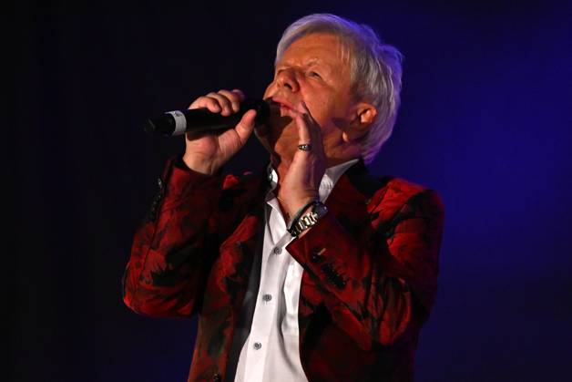 18.04.2026, Max Weidners Mia San Schlager 2.0, in der Festhalle Waldmünchen, Bayern, Deutschland (GER), im Bild: G. G. Anderson,