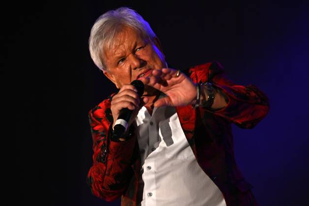 18.04.2026, Max Weidners Mia San Schlager 2.0, in der Festhalle Waldmünchen, Bayern, Deutschland (GER), im Bild: G. G. Anderson,
