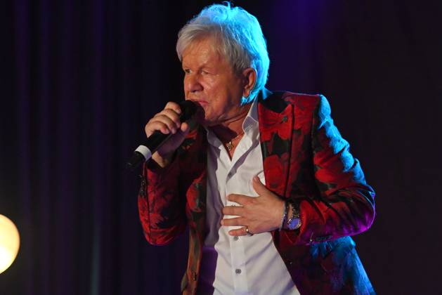 18.04.2026, Max Weidners Mia San Schlager 2.0, in der Festhalle Waldmünchen, Bayern, Deutschland (GER), im Bild: G. G. Anderson,