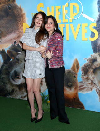 The Sheep Detectives New York Premiere Molly Gordon and Julia Louis-Dreyfus attending The Sheep Detectives New York Premiere held at Jazz at Lincoln Center on April 19, 2026 in New York City, NY New York City Jazz at Lincoln Center NY USA Copyright: xStevenxBergman AFF-USA.COMx