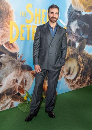 April 19, 2026, Bronx, New York, USA: Brett Goldstein attends premiere of Amazon MGM Studios The Sheep Detectives at Jazz at Lincoln Center in New York, NY on April 19, 2026. Bronx USA - ZUMAr339 20260419_znp_r339_049 Copyright: xLevxRadinx