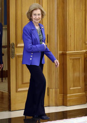 Queen Sofia receives in audience a representation of the Asociación Visión y Vida Queen Sofia during the audience with a representation of the Asociación Visión y Vida on the occasion of its 70th anniversary, at the Zarzuela Palace, on April 20, 2026, in Madrid Spain Visión y Vida was created in 1955 with the objective of procuring the best for the vision of the citizens in an altruistic way by informing, educating, advising and recommending with the doctors within their reach and in all social and professional sectors.  Copyright: xAntonioxGutiÃ rrezx 7454365