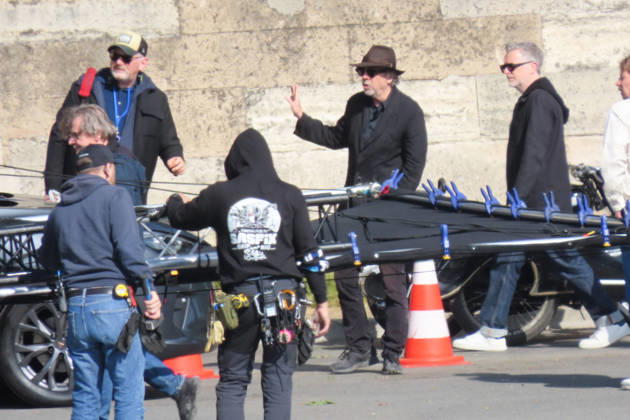 Wednesday Filming - Paris Director Tim Burton, Jenna Ortega and Fred Armisen seen during the filming of Wednesday Season 3 directed by Tim Burton in Paris, France on April 20, 2026. Photo by ABACAPRESS.COM Paris France  Copyright: xABACAx