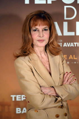 Nel tepore del ballo photocall in Rome Giuliana De Sio attend the photocall of the film Nel tepore del ballo at the Hotel NH Giustiniano Rome. Rome 14 04 206, Credit:Massimo Landucci Avalon  Copyright: xMassimoxLanduccix xAvalonx 1093063323