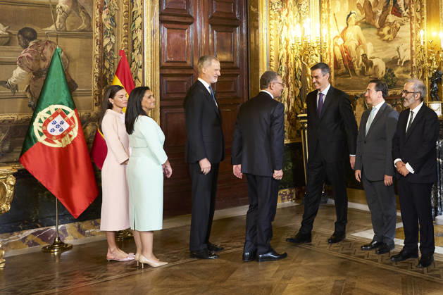 April 20, 2026, Madrid, Madrid, Spain: King Felipe VI of Spain, Queen Letizia of Spain, Antonio Jose Seguro, President of Portugal, Margarida Maldonado Freitas attends lunch to President of Portugal and wife at Royal Palace on April 20, 2026 in Madrid, Spain Madrid Spain - ZUMAg15_ 20260420_zaf_g15_034 Copyright: xJackxAbuinx