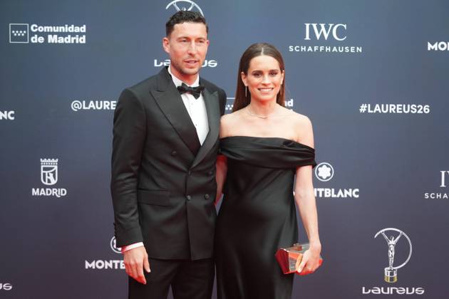 Oscar de Marcos and Ibone at photocall for Laureus awards 2026 Cordon Press 