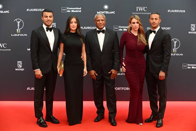 Laureus World Sports Awards 2026 Mazinho, footballer, with his sons, the also ex-footballers Thiago and Rafinha, together with their partners during the gala of the Laureus World Sports Awards 2026 to be held at the Crystal Gallery of the Palacio de Cibeles, on April 20, 2026, in Madrid Spain Madrid becomes again the epicenter of world sport by hosting, for the third consecutive year, the gala of the Laureus Awards SPORT AWARDS José Madrid Madrid Madrid Spain  Copyright: xJosÃ xOlivax 7455702