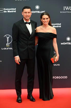 Laureus World Sports Awards 2026 Ex-footballer Óscar de Marcos with his partner during the Laureus World Sports Awards 2026 gala held at the Galería de Cristal del Palacio de Cibeles, on April 20, 2026, in Madrid Spain Madrid will once again become the epicenter of world sport by hosting, for the third consecutive year, the Laureus Awards gala SPORTS AWARDS José Madrid Madrid Madrid Spain  Copyright: xJosÃ xOlivax 7455712