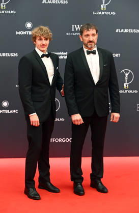Laureus World Sports Awards 2026 Czech Paralympic swimmer David Kratochvíl poses with his father during the gala of the Laureus World Sports Awards 2026 to be held in the Crystal Gallery of the Cibeles Palace, on April 20, 2026, in Madrid Spain Madrid once again becomes the epicenter of world sport by hosting, for the third consecutive year, the Laureus Awards gala SPORTS AWARDS José Madrid Madrid Madrid Spain  Copyright: xJosÃ xOlivax 7455727