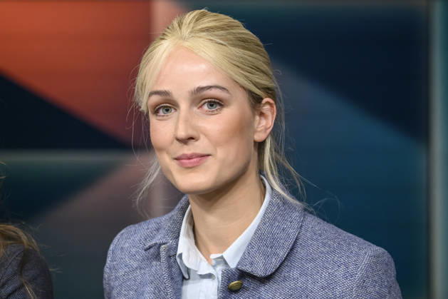 im Bild v.l.: Marie Hoffmann: Landwirtin in Westfalen, Influencerin, Landwirtschafts-Influencerin, GER, Berlin, hart aber fair - Polittalk, TV, Format, mit Moderator - Louis Klamroth, Das Erste, Das Thema: Tankrabatt und 1000-Euro-Prämie: Was hilft und wer zahlt?, 20.04.2026, Copyright: HMBxMedia UwexKoch