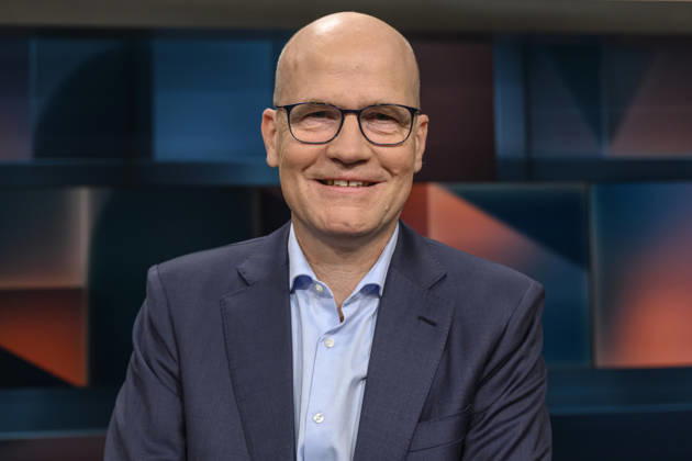 im Bild v.l.: Ralph Brinkhaus (CDU): Bundestagsabgeordneter und Vorsitzender der Unions- Arbeitsgruppe für Digitales und Staatsmodernisierung, GER, Berlin, hart aber fair - Polittalk, TV, Format, mit Moderator - Louis Klamroth, Das Erste, Das Thema: Tankrabatt und 1000-Euro-Prämie: Was hilft und wer zahlt?, 20.04.2026, Copyright: HMBxMedia UwexKoch