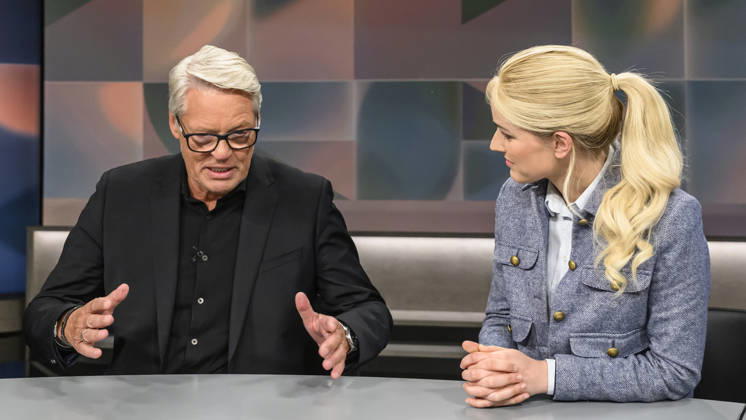 im Bild v.l.: Heiner Kamps: Unternehmer und Investor, gründete die nach ihm benannte Bäckereikette im Gespraech, Marie Hoffmann: Landwirtin in Westfalen, Influencerin, Landwirtschafts-Influencerin, GER, Berlin, hart aber fair - Polittalk, TV, Format, mit Moderator - Louis Klamroth, Das Erste, Das Thema: Tankrabatt und 1000-Euro-Prämie: Was hilft – und wer zahlt?, 20.04.2026, Copyright: HMBxMedia UwexKoch