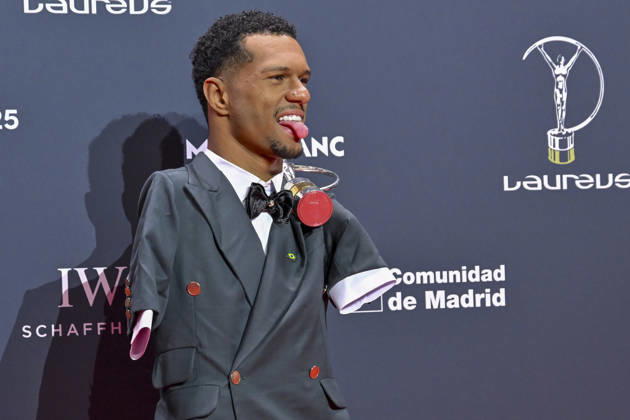 Entertainment Bilder des Tages #2 April 20, 2026, Madrid, Madrid, Spain: GABRIEL ARAUJO is the Laureus World Sportsperson of the Year with a Disability poses at the Laureus World Sports Awards Madrid 2026 at GaleroÂ¼Ã‚Â­a de Cristal on April 20, 2026 in Madrid, Spain. Madrid Spain  - ZUMAc312 20260420_zsp_c312_282 Copyright: xOscarxManuelxSanchezx