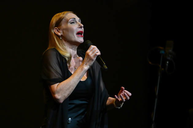 Music Concert - Ute Lemper - Paris Paris Ute Lemper during the Paris-Paris Tout, at the Auditorium Parco della Musica, on April 20, 2026 in Rome, Italy. Rome Auditorium Parco della Musica Italy Copyright: xDomenicoxCippitellix xLiveMediax LPM_2406824