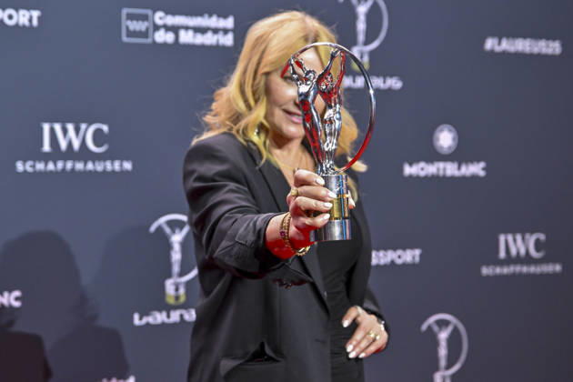 April 20, 2026, Madrid, Madrid, Spain: NADIA COMANECI laureus Lifetime Achievement Award poses at the Laureus World Sports Awards Madrid 2026 at GaleroÂ¼Ã‚Â­a de Cristal on April 20, 2026 in Madrid, Spain. Madrid Spain  - ZUMAc312 20260420_zsp_c312_296 Copyright: xOscarxManuelxSanchezx