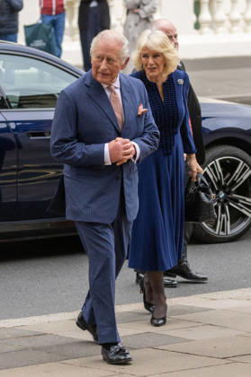 April 20, 2026, London, England, United Kingdom: King CHARLES III and Queen CAMILLA visit The KingÃ¢â‚¬â ¢s Gallery in London to see the Ã¢â‚¬oeQueen Elizabeth II: Her Life in StyleÃ¢â‚¬Â exhibition - the largest and most comprehensive presentation of The late QueenÃ¢â‚¬â ¢s fashion ever mounted. London United Kingdom  - ZUMAs262 20260420_zip_s262_006 Copyright: xTayfunxSalcix