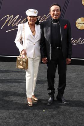 Premiere of Michael LOS ANGELES, CALIFORNIA - APRIL 20: Frances Gladney and Smokey Robinson at Lionsgate s Michael Los Angeles premiere at Dolby Theatre on April 20, 2026 in Los Angeles, California. Credit: AdMedia EDITORIAL USE ONLY  Copyright: xx AdMediax admphotostwo983689