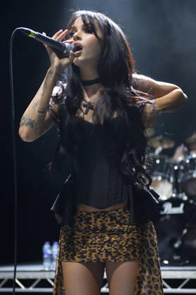 Maggie Lindemann Performs at O2 Shepherd s Bush Empire, London, UK - 20 April 2026 American singer-songwriter Maggie Lindemann (born Margaret Elizabeth Lindemann) performs at O2 Shepherd s Bush Empire, London, England, UK on Monday 20 April 2026 as part of her i feel everything Tour., Credit:Justin Ng Avalon UK, England, London, O2 Shepherd s Bush Empire  Copyright: xJustinxNgx xAvalonx 1093163661