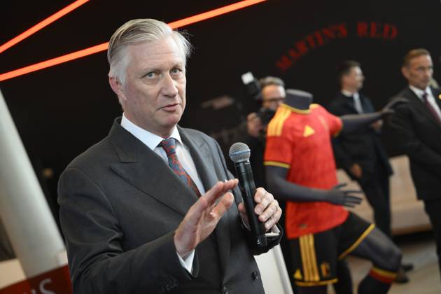 Interregional Royal Visit to WalloniaFlanders 2026 TUBIZE, BELGIUM - APRIL 21: King Philippe of Belgium pictured on his way to the first leg of the interregional Royal Visit to WalloniaFlanders on April 21, 2026 in Tubize, Belgium, 21 04 2026 Tubize Belgium  Copyright: xPhilipxReynaersx