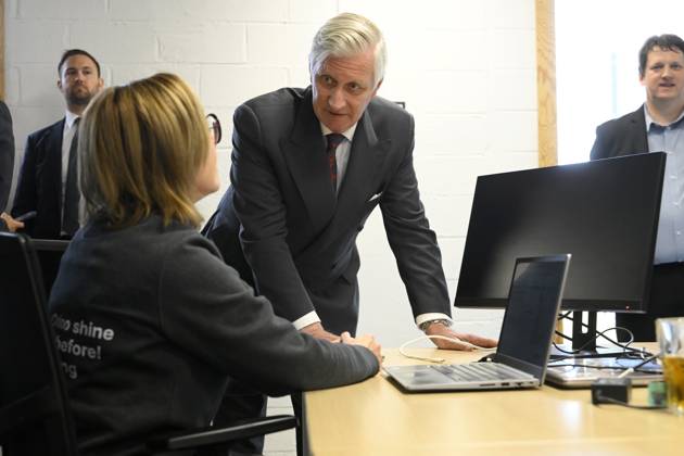 Interregional Royal Visit to WalloniaFlanders 2026 LOUVAIN - LA-NEUVE, BELGIUM - APRIL 21: King Philippe of Belgium pictured visiting Odoo during the first Interregional Royal Visit to WalloniaFlanders on April 21, 2026 in Louvain - La-Neuve, Belgium, 21 04 2026 Louvain - La-Neuve Belgium  Copyright: xPhilipxReynaersx