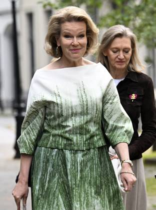 Queen Mathilde presents the Queen Mathilde Prize 2026 BRUSSELS, BELGIUM - APRIL 21 : Queen Mathilde pictured ahead to the Queen Mathilde Prize at the Royal Palace in Brussels. Every year, the Queen Mathilde Fund (FRM) supports inspiring initiatives aimed at helping vulnerable children and young people to build their lives and look to the future on April 21, 2026 in Brussels, Belgium, 21 04 2026 Brussels Belgium  Copyright: xDidierxLebrunx