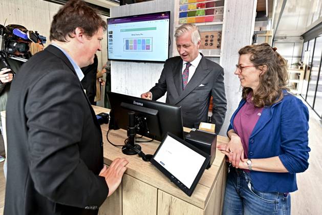 King Philippe - Filip of Belgium and Odoo CEO Fabien Pinckaers pictured during a royal visit at ODOO company in Louvain-la-Neuve around ICT, AI and formation, Tuesday 21 April 2026. Belgian king is on a two-day interregional business visit to Flanders and Wallonia, organized with the Flemish and Walloon business networks VOKA and AKT, with 40 business leaders from both regions.  DIRKxWAEM 171541529