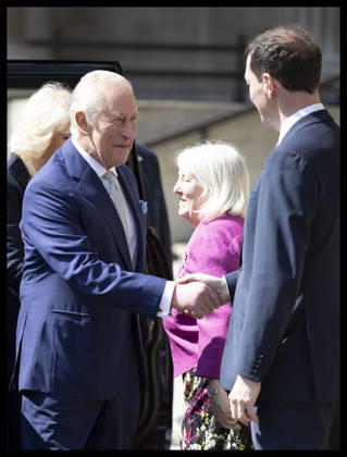 . 21 04 2026. London, United Kingdom. King Charles III greets George Osborne as he arrives at the British Museum in London to view design recommendations for The Queen Elizabeth Memorial, on the 100th anniversary of the birth of Queen Elizabeth II.  xStephenxLockx xi-Imagesx IIM-26717-0046