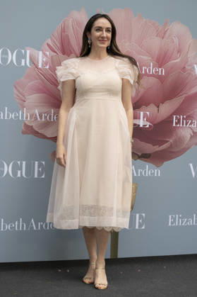 Vogue And Elizabeth Arden Present The New Fragrance Eternal Aura in Madrid, Spain - 21 Apr 2026 Amber Garrison attends the launch of the new perfume Eternal Aura at the Santo Mauro Hotel. Madrid Spain Copyright: xAtilanoxGarciax xSOPAxImagesx photos13981