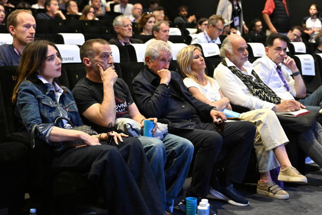 Elsa Zylberstein, Mathieu Kassovitz, Claude Lelouch, Honorary President of the Festival, and his daughter Sarah during one of the Pro Talks at the 2nd edition of the WAIFF World A I Film Festival in Cannes, on April 21, 2026, an unprecedented event dedicated to the interaction between new technologies and cinematographic and audiovisual creation The World AI Film Festival WAiFF relies on a team of visionary leaders and pioneering organizations, united by a common mission to unleash the creative potential of artificial intelligence in the service of cinema, while respecting the ethics and rights of creators Marco Landi, former Chairman of Apple and a leading figure in the field of artificial intelligence, is the festivals founder and main s  Copyright: xBrunoxBebertx xBestimagexBrunoxBebertx xBestimagex
