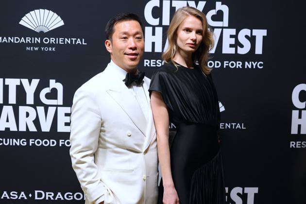 2026 City Harvest Gala - NYC Simon Kim attends the 2026 City Harvest Gala at the Cipriani restaurant in New York, NY on April 21, 2026. Photo by Charles Guerin ABACAPRESS.COM New York City NY United States  Copyright: xGuerinxCharles ABACAx
