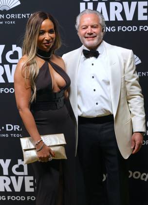 2026 City Harvest Gala - NYC Michael Weil and Shirley Madhere-Weil attend the 2026 City Harvest Gala at the Cipriani restaurant in New York, NY on April 21, 2026. Photo by Charles Guerin ABACAPRESS.COM New York City NY United States  Copyright: xGuerinxCharles ABACAx